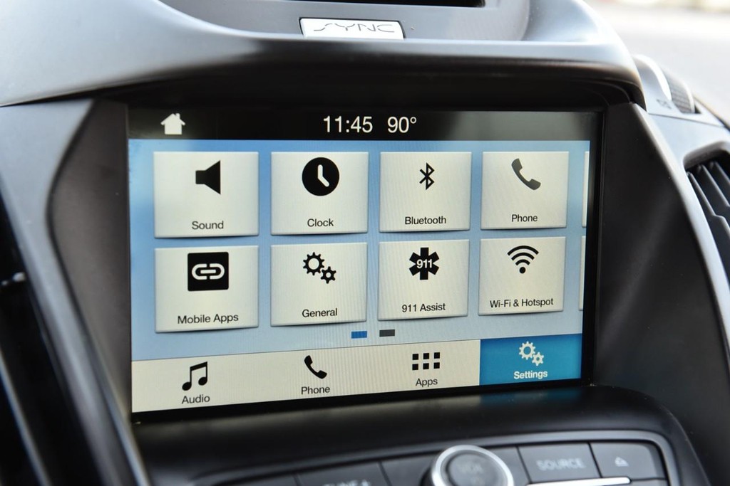 Ford Escape Vehicle Full-screen Gallery Image 13