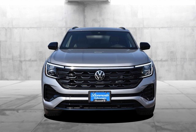 Volkswagen Atlas Cross Sport Vehicle Image 04