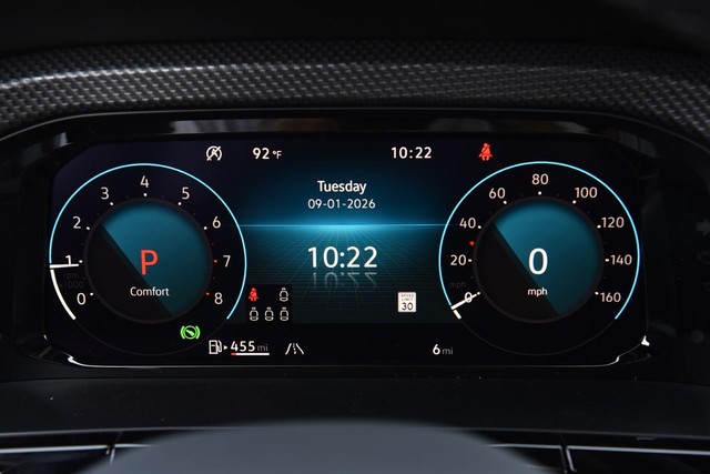 Volkswagen Atlas Cross Sport Vehicle Image 12