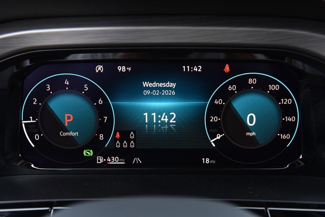 Volkswagen Atlas Cross Sport Vehicle Image 12
