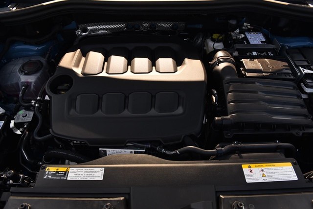 Volkswagen Tiguan Vehicle Image 26