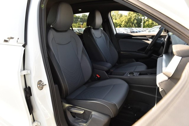 Volkswagen Tiguan Vehicle Image 20