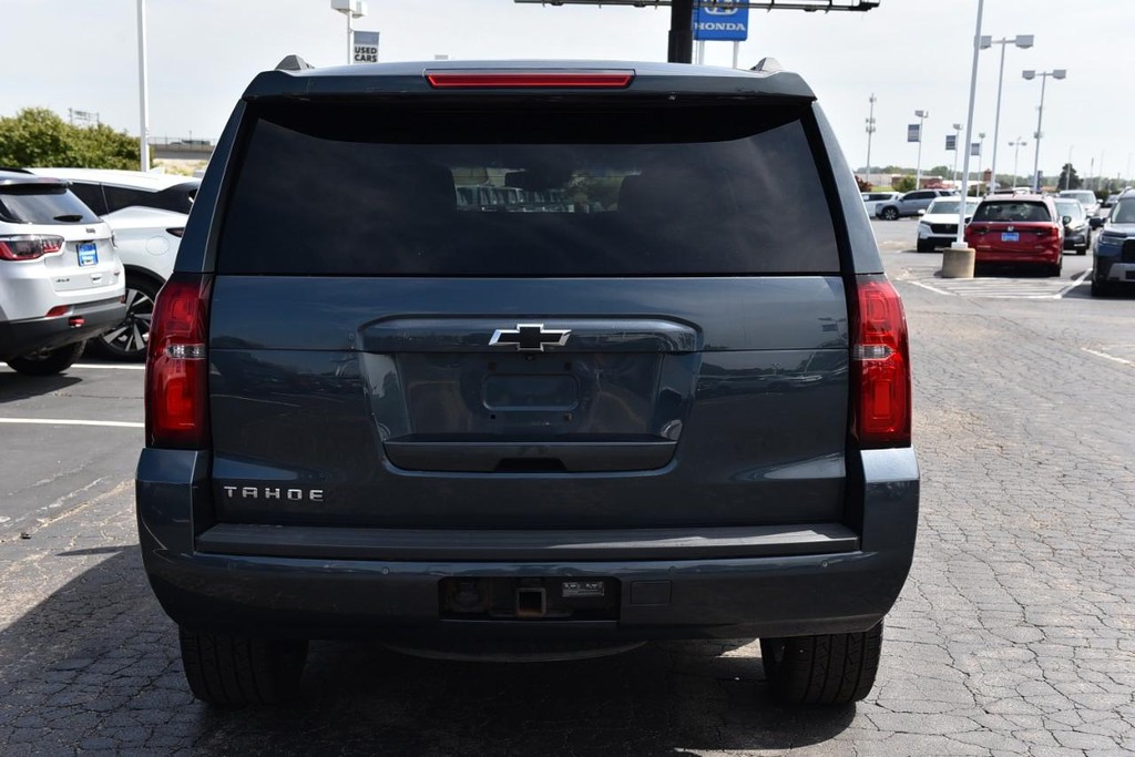 Chevrolet Tahoe Vehicle Full-screen Gallery Image 06