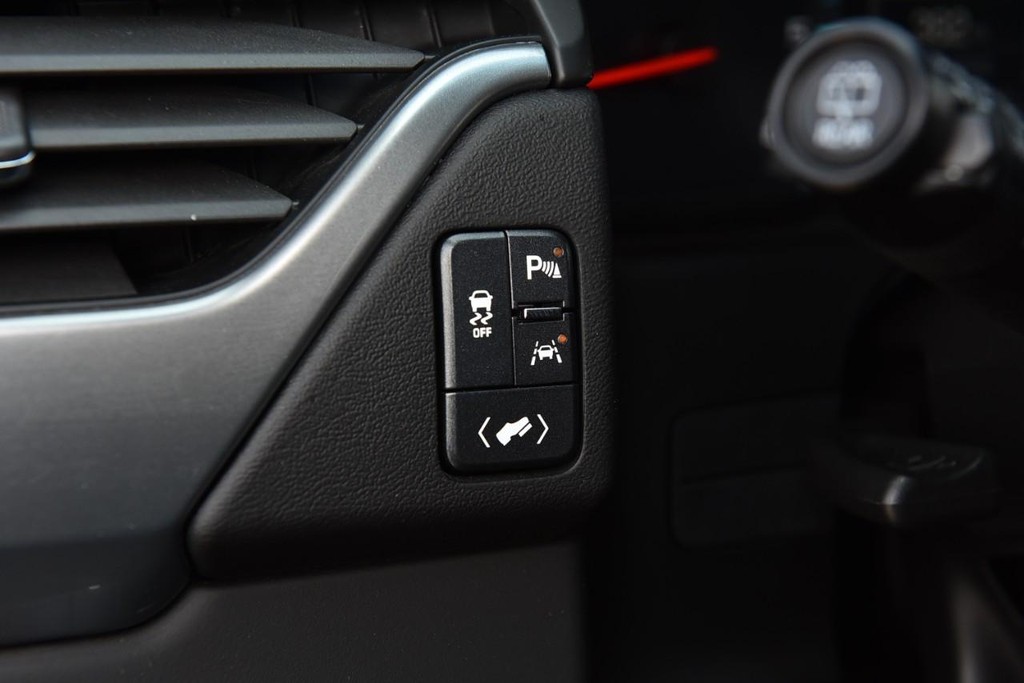 Chevrolet Tahoe Vehicle Full-screen Gallery Image 12