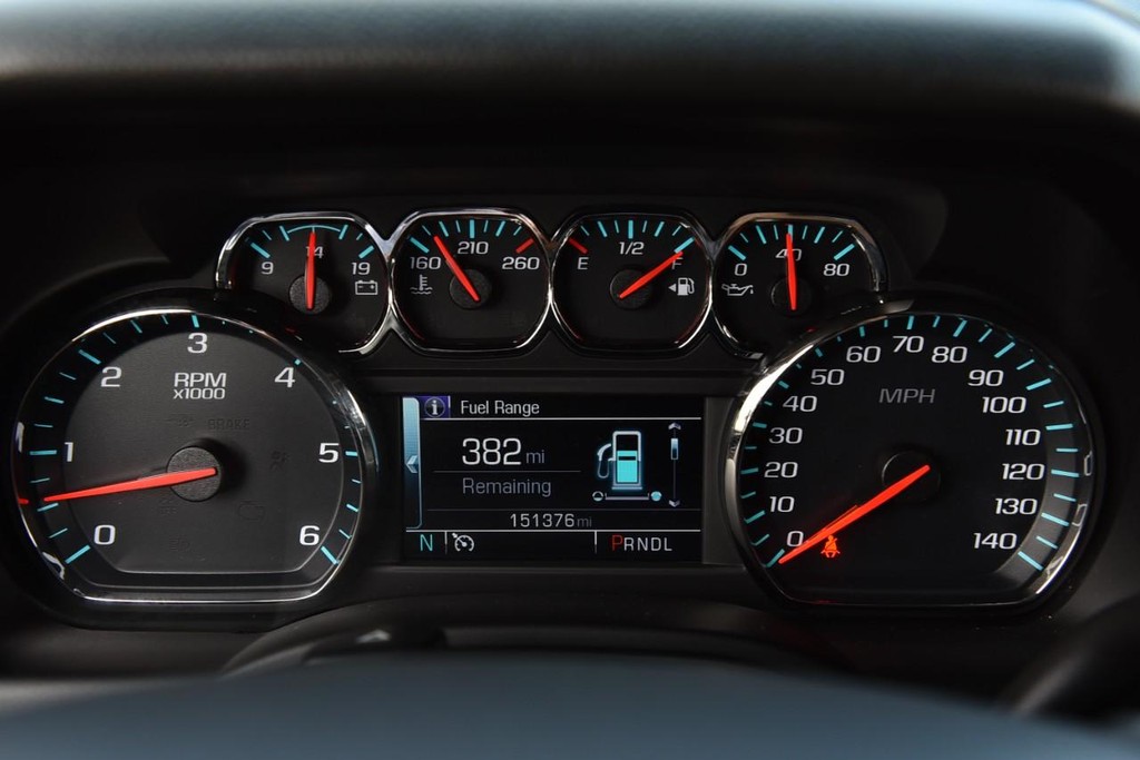 Chevrolet Tahoe Vehicle Full-screen Gallery Image 13