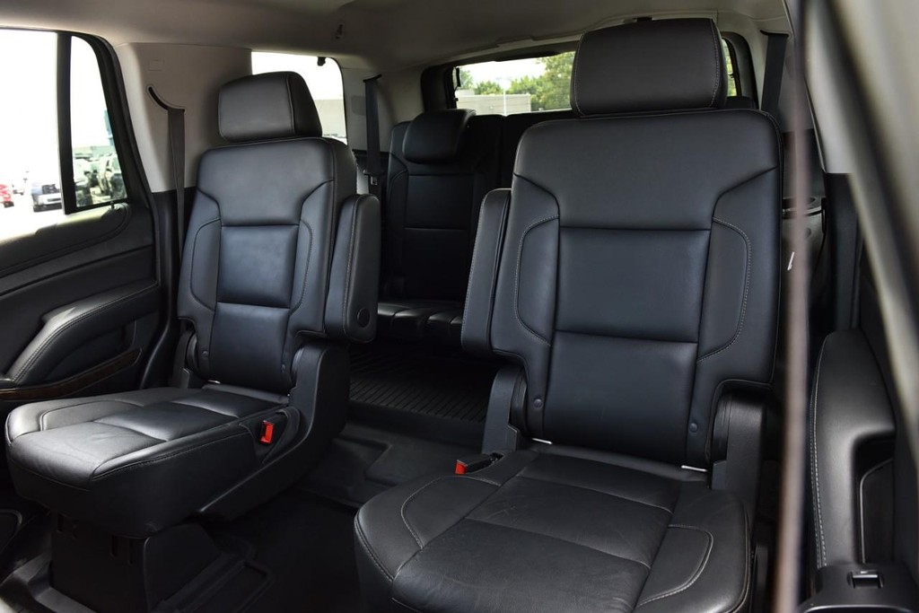 Chevrolet Tahoe Vehicle Full-screen Gallery Image 22