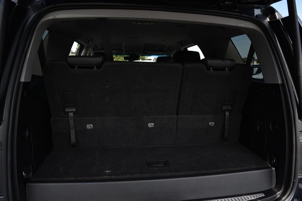Chevrolet Tahoe Vehicle Full-screen Gallery Image 25