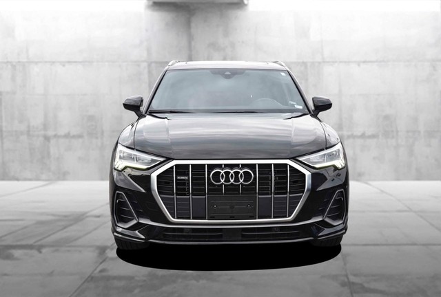 Audi Q3 Vehicle Image 04