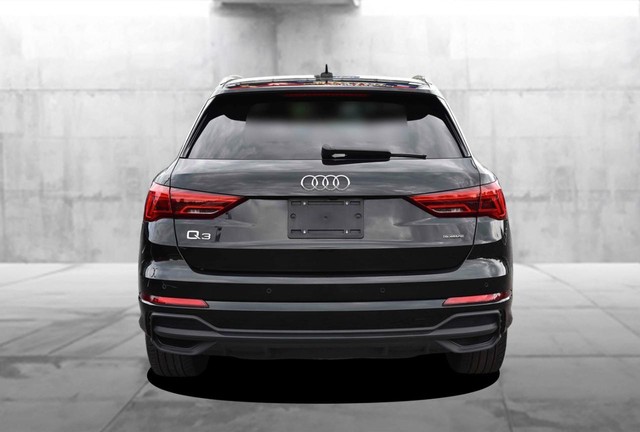 Audi Q3 Vehicle Image 06