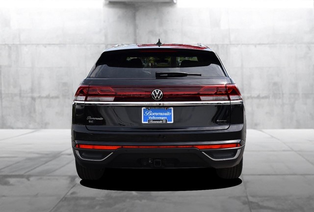 Volkswagen Atlas Cross Sport Vehicle Image 06