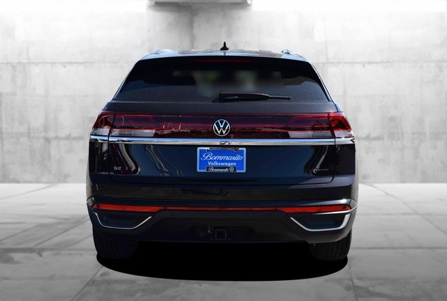 Volkswagen Atlas Cross Sport Vehicle Image 06