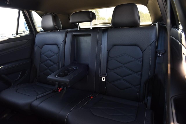 Volkswagen Atlas Cross Sport Vehicle Image 20