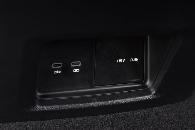 Volkswagen Atlas Cross Sport Vehicle Image 24