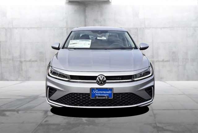 Volkswagen Jetta Vehicle Image 04