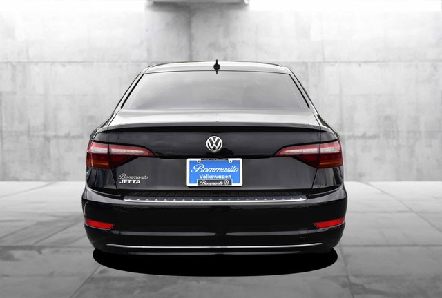 Volkswagen Jetta Vehicle Image 06