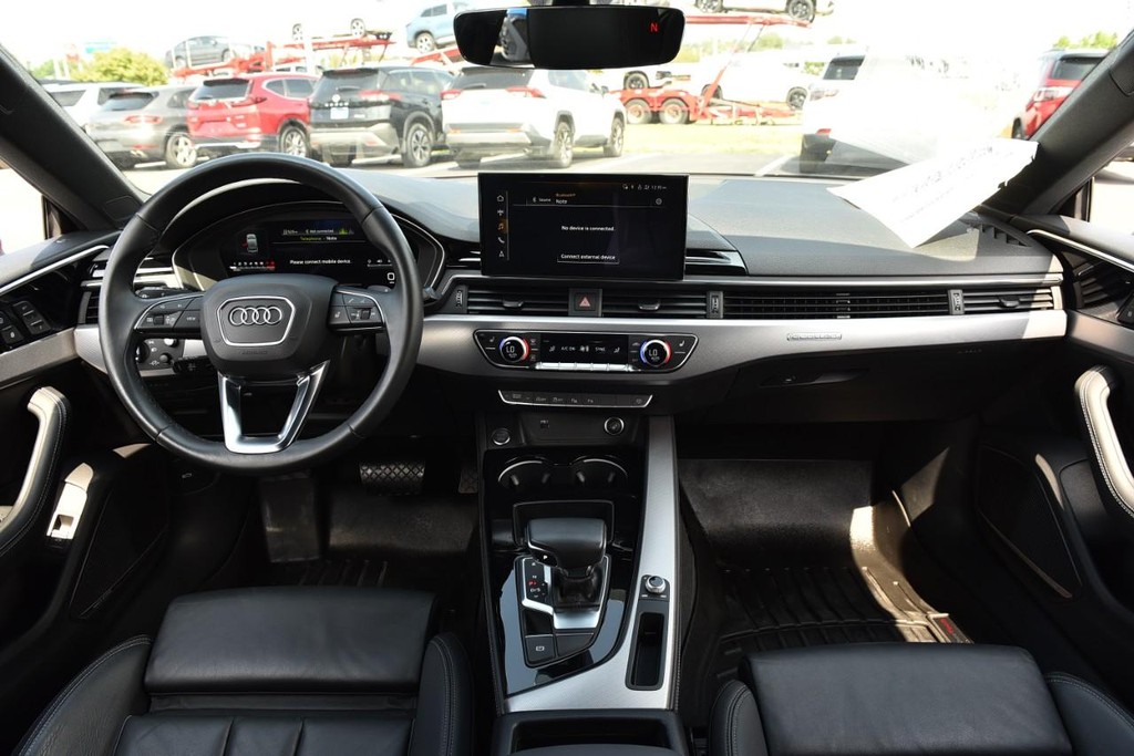 Audi A5 Sportback Vehicle Full-screen Gallery Image 7