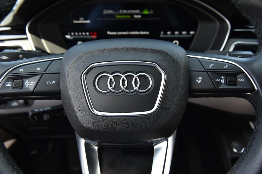 Audi A5 Sportback Vehicle Full-screen Gallery Image 21