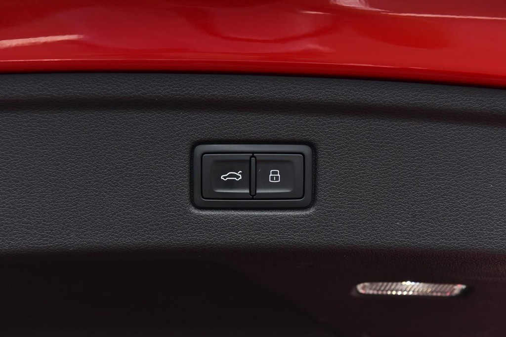 Audi A5 Sportback Vehicle Full-screen Gallery Image 29