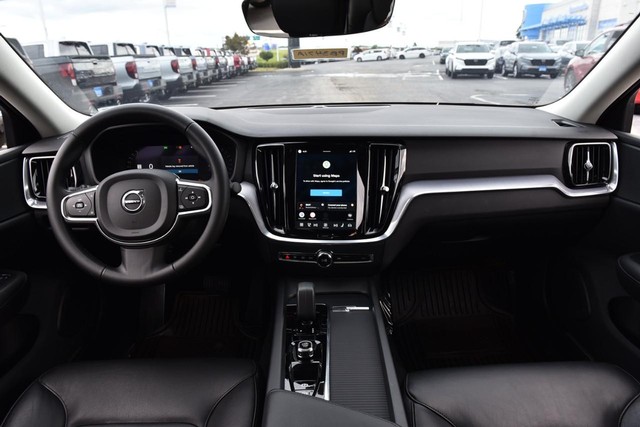 Volvo S60 Vehicle Image 07