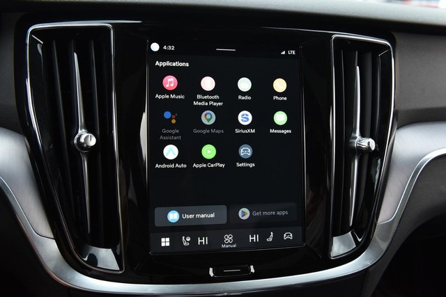 Volvo S60 Vehicle Image 15