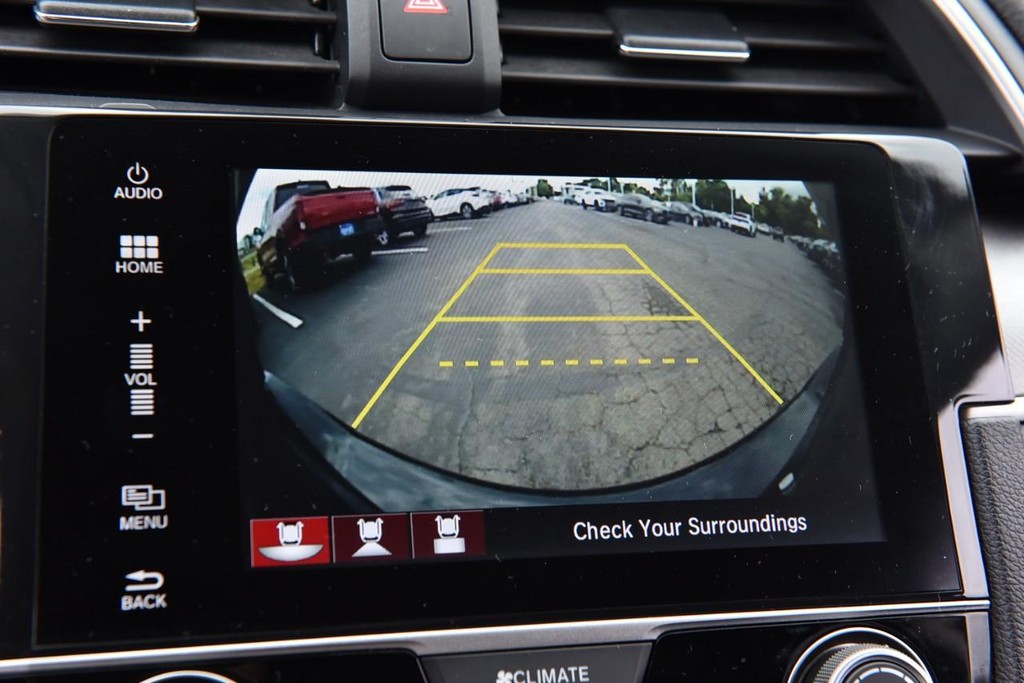 Honda Civic Sedan Vehicle Full-screen Gallery Image 12