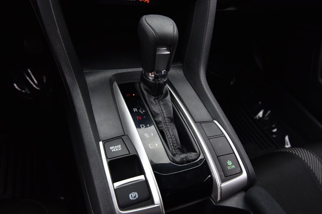 Honda Civic Sedan Vehicle Full-screen Gallery Image 15