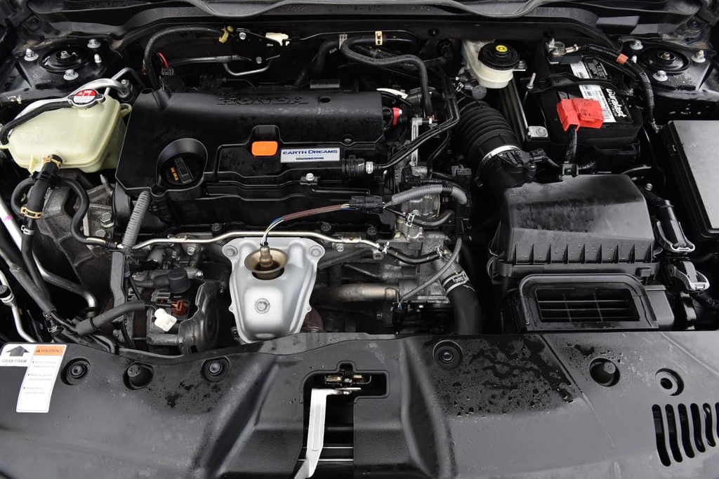 Honda Civic Sedan Vehicle Full-screen Gallery Image 22