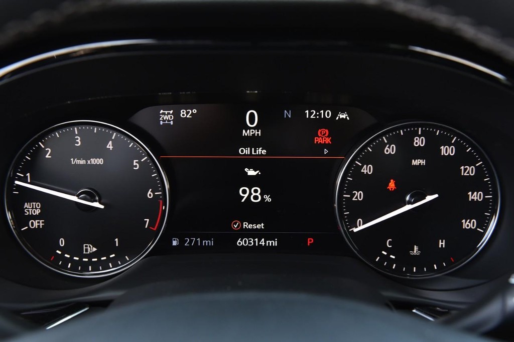 Buick Envision Vehicle Full-screen Gallery Image 13