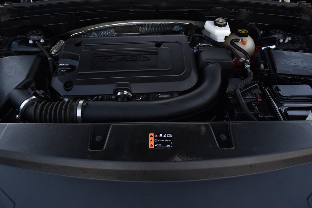 Buick Envision Vehicle Full-screen Gallery Image 29
