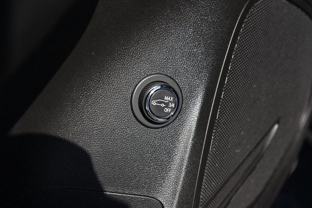 Buick Envision Vehicle Image 09