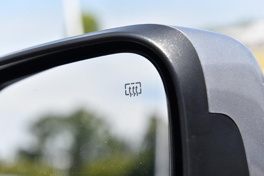 Jeep Grand Cherokee Vehicle Full-screen Gallery Image 9