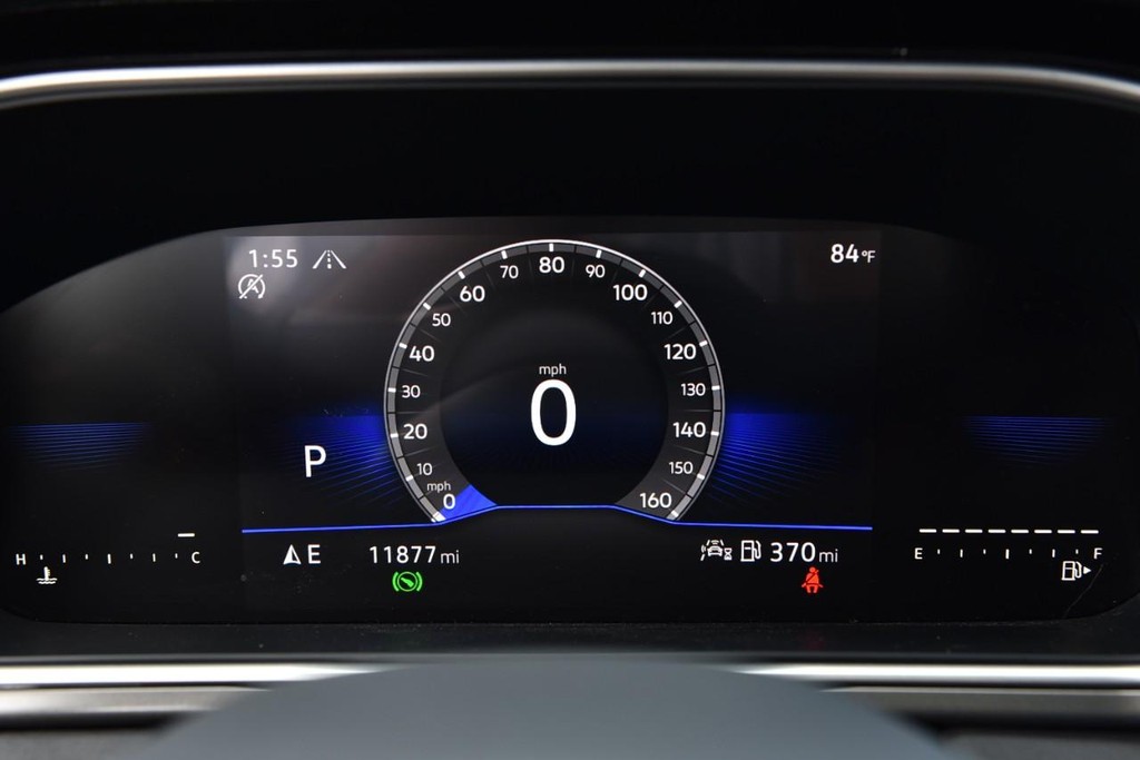Volkswagen Taos Vehicle Full-screen Gallery Image 11