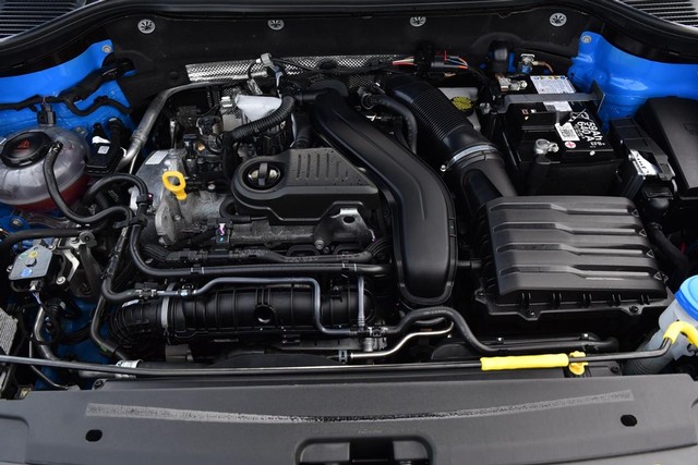 Volkswagen Taos Vehicle Image 26