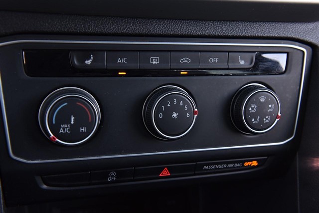 Volkswagen Atlas Cross Sport Vehicle Image 14