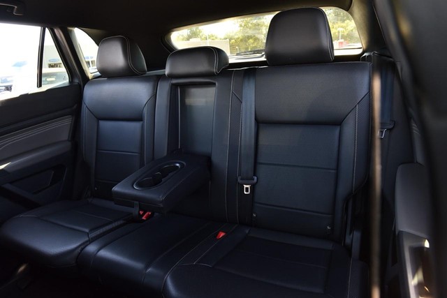 Volkswagen Atlas Cross Sport Vehicle Image 20