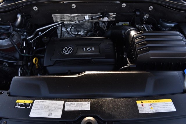 Volkswagen Atlas Cross Sport Vehicle Image 23