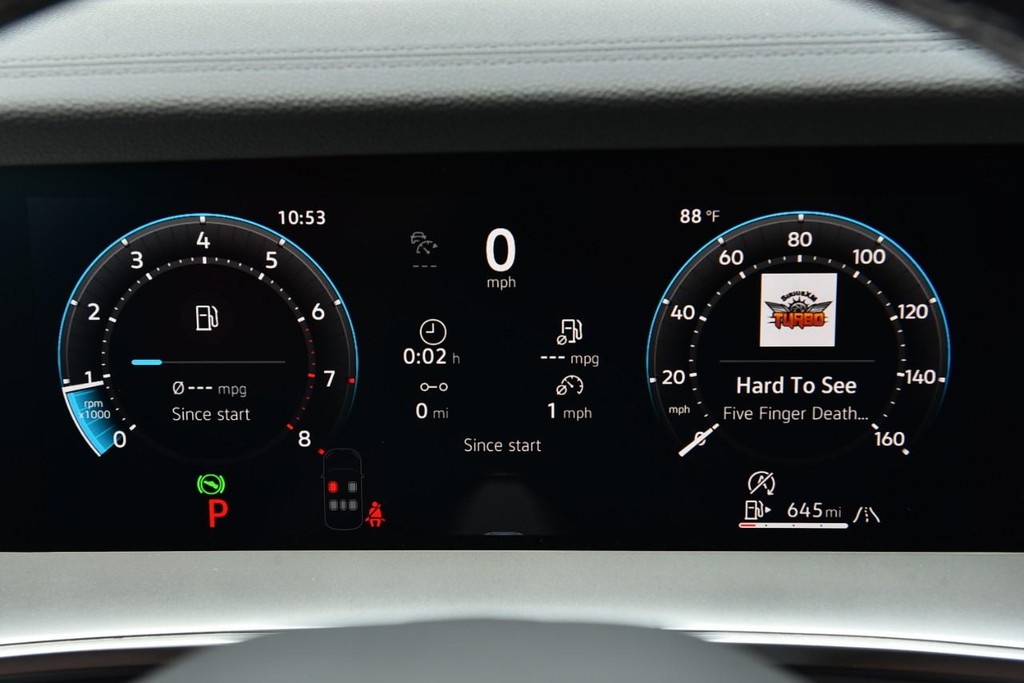 Volkswagen Tiguan Vehicle Full-screen Gallery Image 12