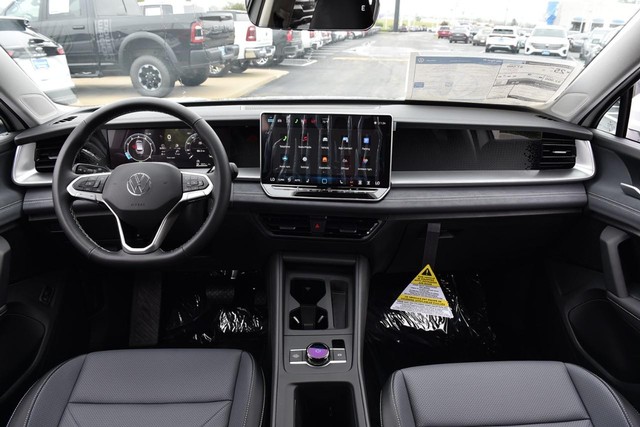 Volkswagen Tiguan Vehicle Image 07