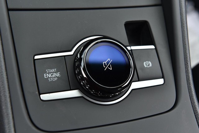Volkswagen Tiguan Vehicle Image 17