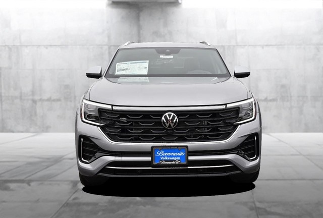 Volkswagen Atlas Cross Sport Vehicle Image 04