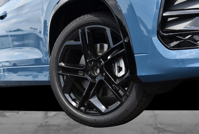Volkswagen Tiguan Vehicle Image 03