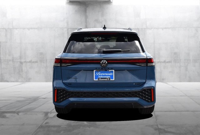 Volkswagen Tiguan Vehicle Image 06