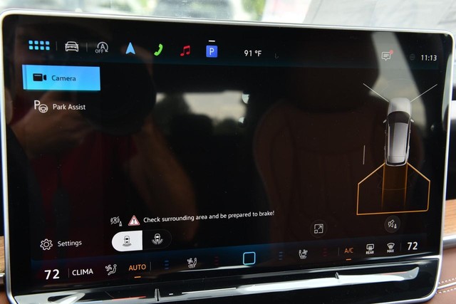 Volkswagen Tiguan Vehicle Image 13