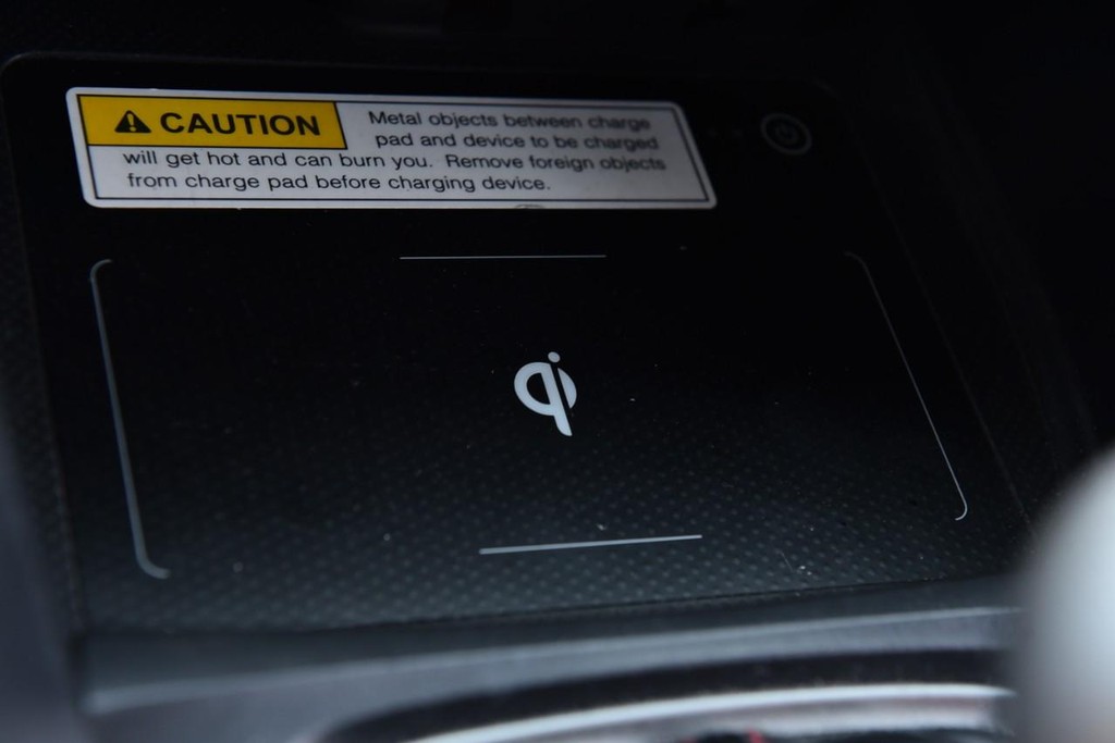 Honda Civic Type R Vehicle Full-screen Gallery Image 16