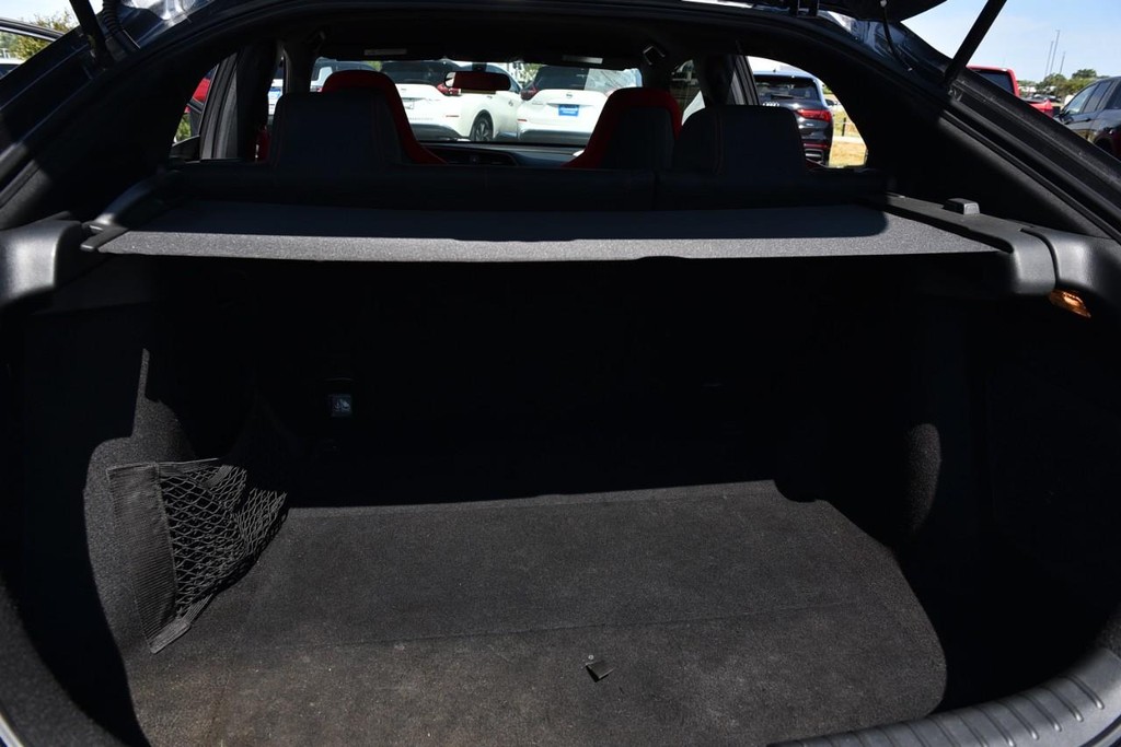 Honda Civic Type R Vehicle Full-screen Gallery Image 23