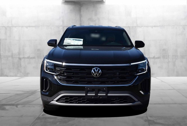 Volkswagen Atlas Cross Sport Vehicle Image 04