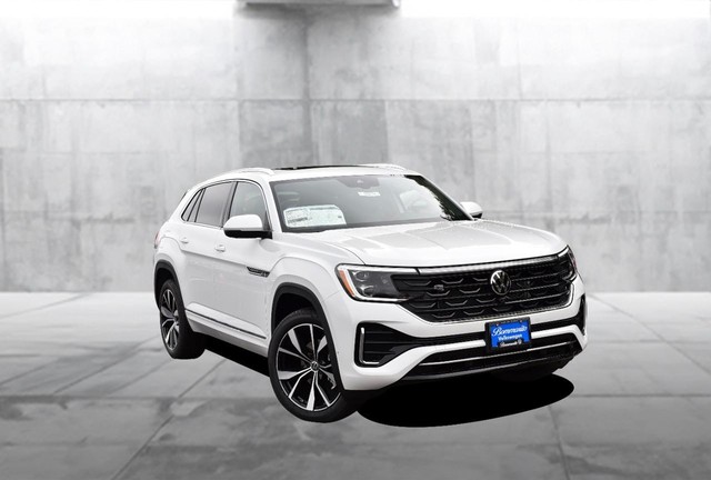 Volkswagen Atlas Cross Sport Vehicle Image 02