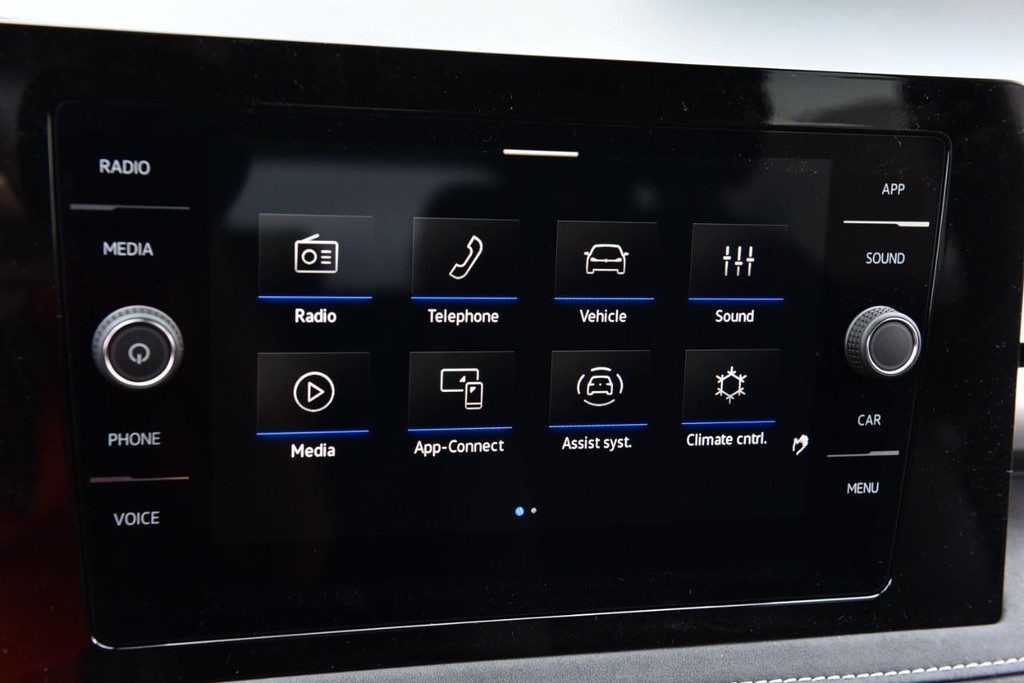 Volkswagen Taos Vehicle Full-screen Gallery Image 13