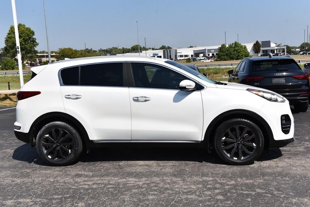 Kia Sportage Vehicle Image 05