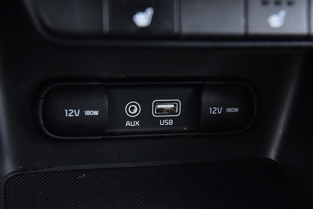 Kia Sportage Vehicle Image 15